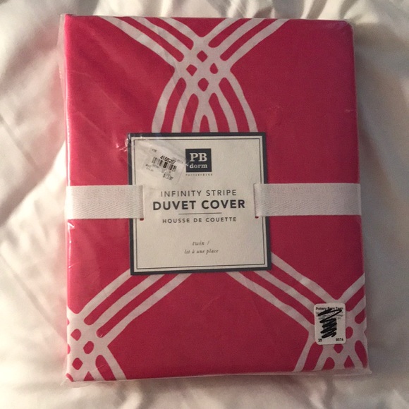 Pottery Barn Duvet Cover (twin) - Picture 3 of 4